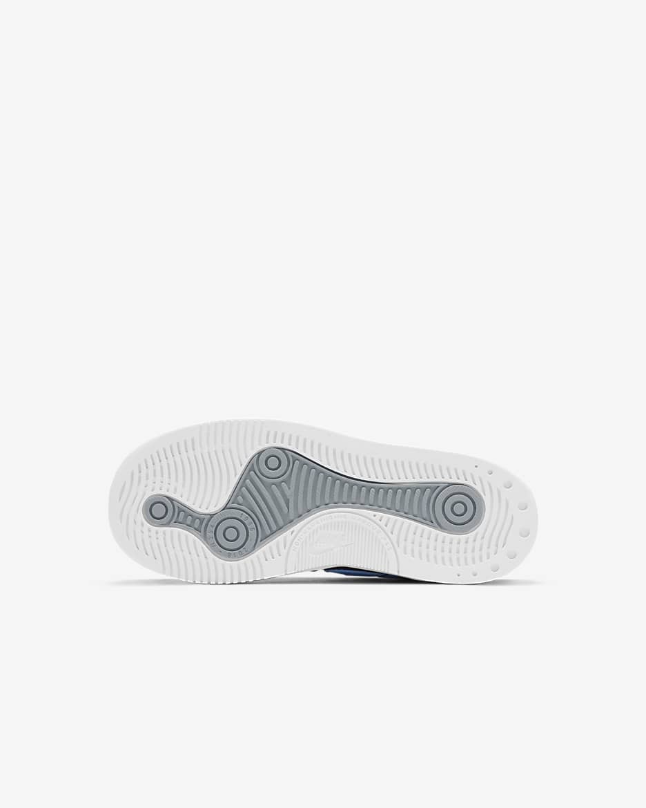 Nike Squash Type Younger Kids Shoe. Nike LU
